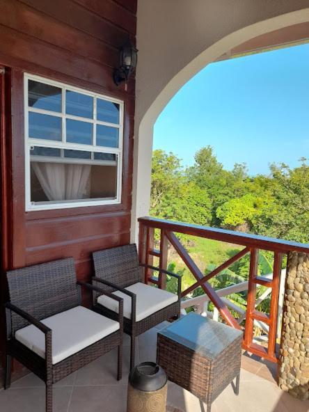 Eden Crest Villa Anse La Raye Exterior photo